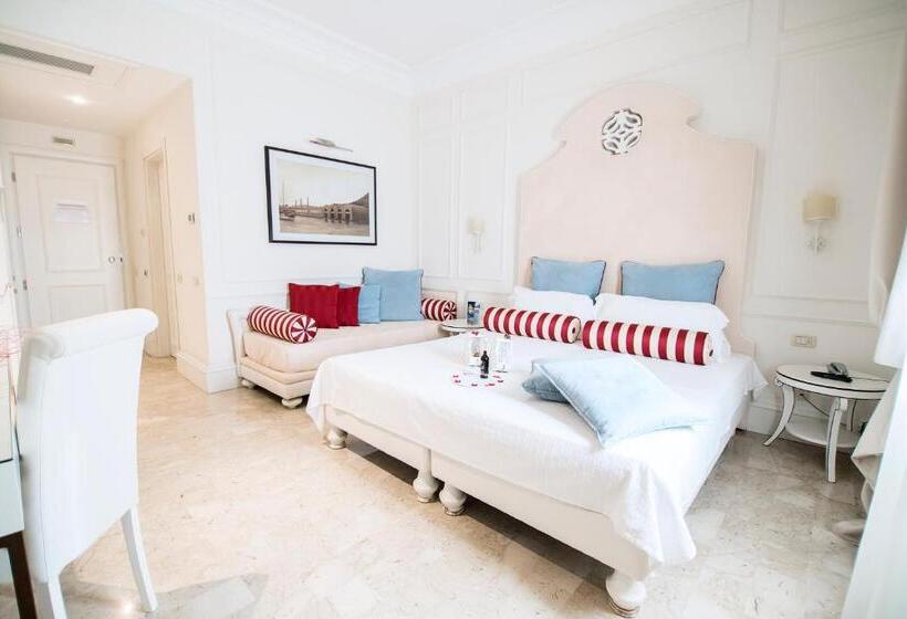 חדר דלוקס לשלושה, Baglio Basile