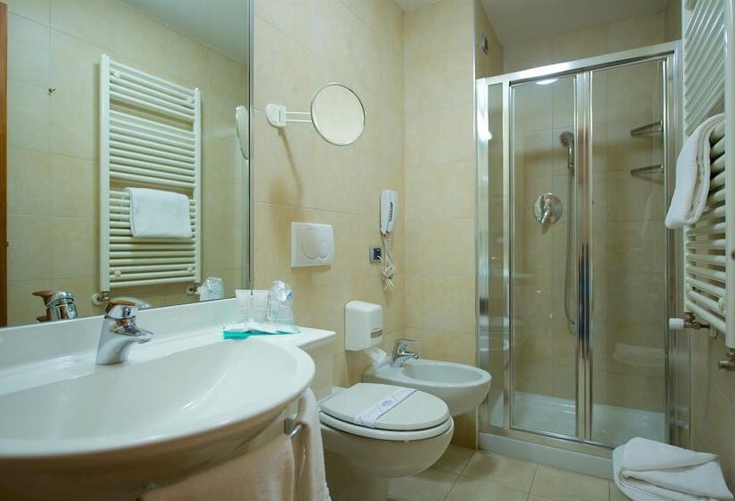 اتاق استاندارد, Best Western Crystal Palace