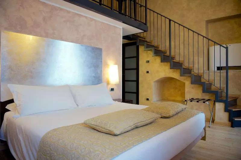 اتاق استاندارد سه نفره, Best Western Crystal Palace