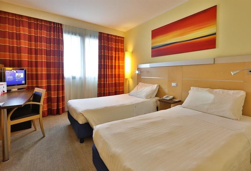 اتاق راحتی, Best Western Palace Inn