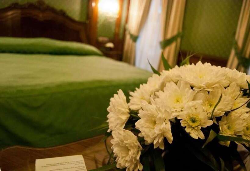 اتاق استاندارد, Casa Capsa