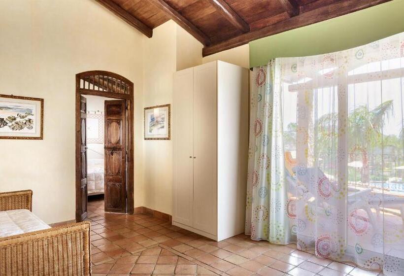 سوییت با چشمانداز دریا, Cruccùris Resort Adults Only