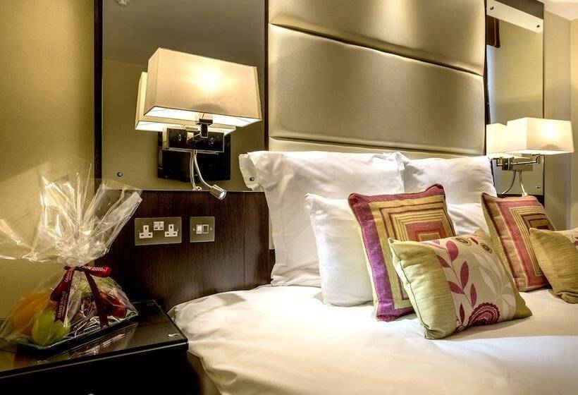 俱乐部房间, Grand Royale Hyde Park
