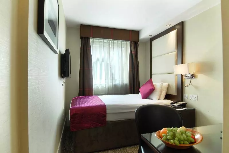 シングルデラックスルーム, Grand Royale Hyde Park