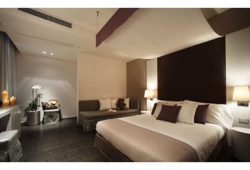 اتاق استاندارد سه نفره, Ines