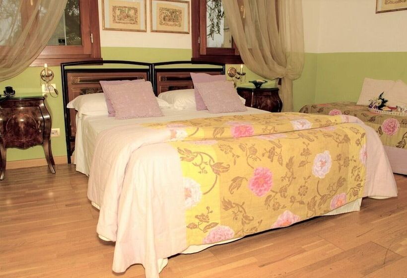 Трехместный Номер Классика, Relais Alcova Del Doge