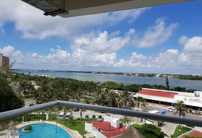 חדר סטנדרט נוף לאגם, Salvia Cancun Aparts