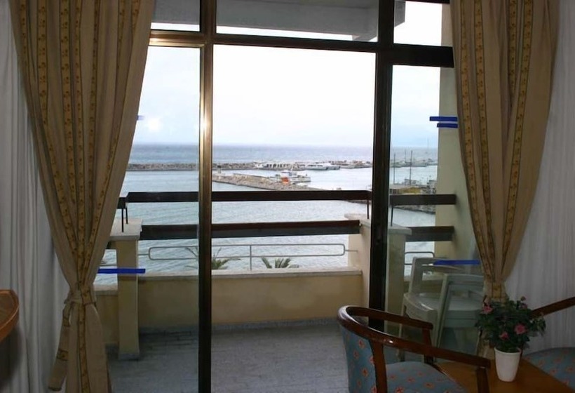 Номер Economy, Sozer