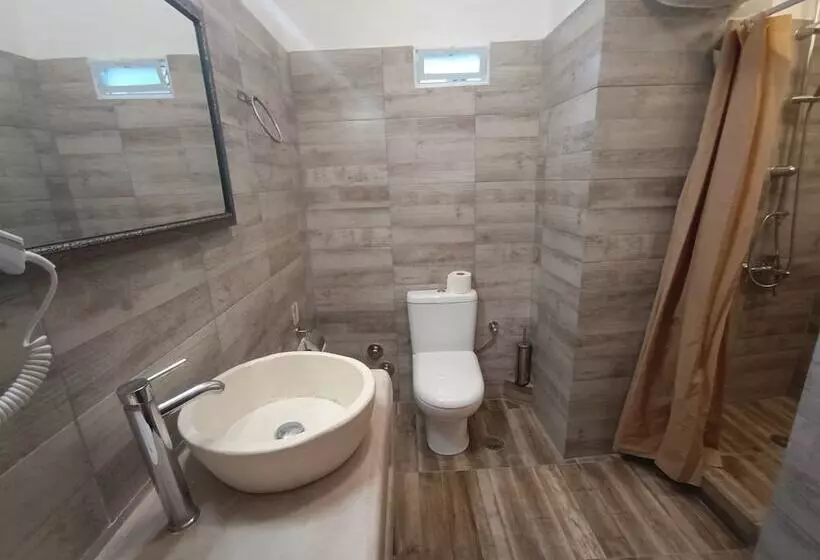 اتاق استاندارد سه نفره, Naxos Summerland Resort