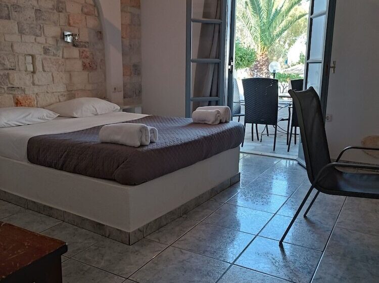Номер Стандарт Трехместный, Naxos Summerland Resort