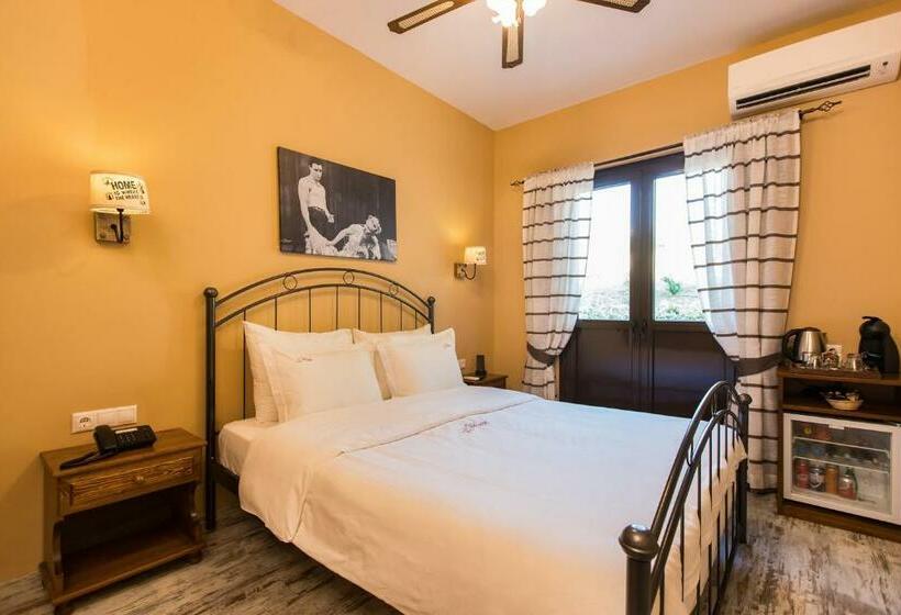 クラシックルーム, Theatro Hotel Odysseon