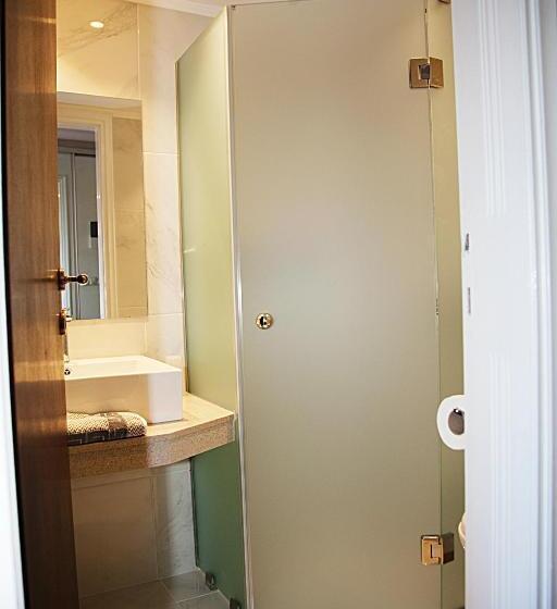 Номер Стандарт, Zeus