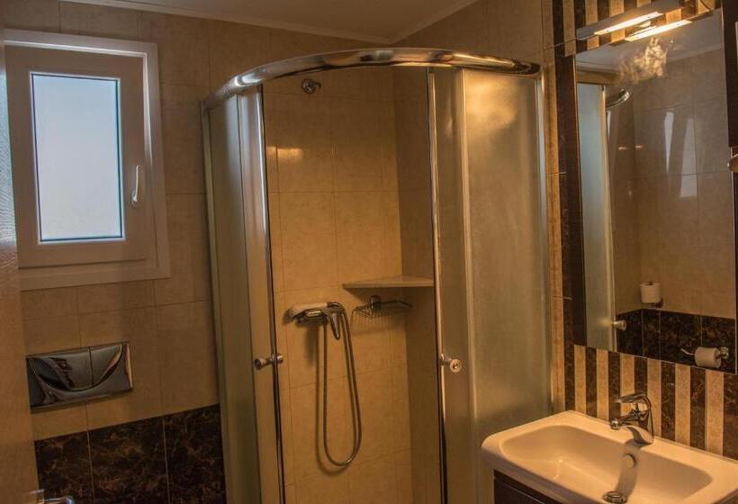 Семейный Номер Superior, Zeus