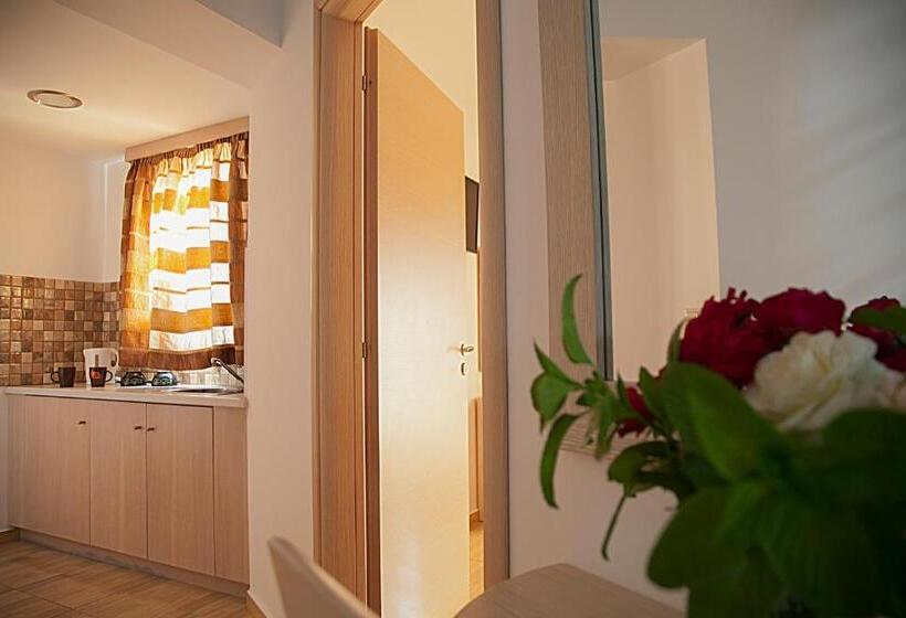 Семейный Номер Superior, Zeus