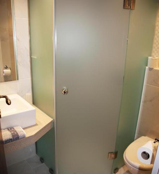 Номер Deluxe с Балконом, Zeus