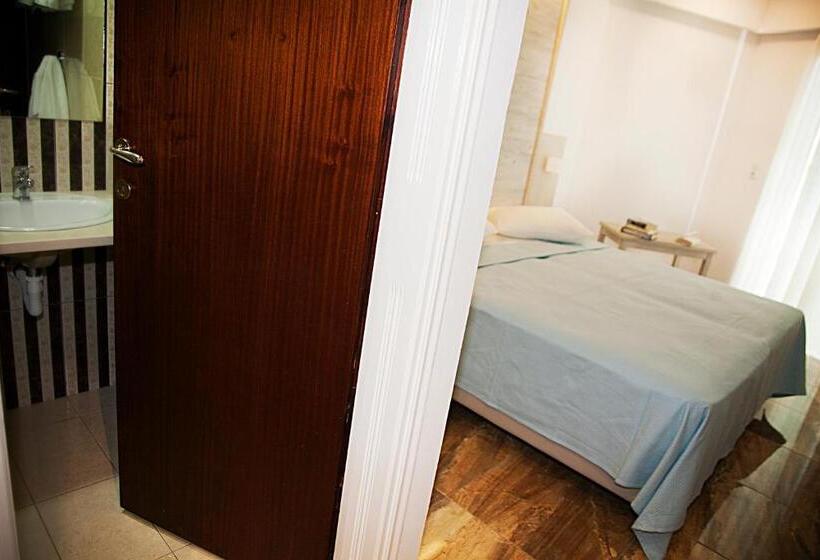 Номер Deluxe с Балконом, Zeus