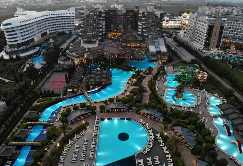 اتاق اکونومی, Limak Lara Deluxe Hotel & Resort Antalya