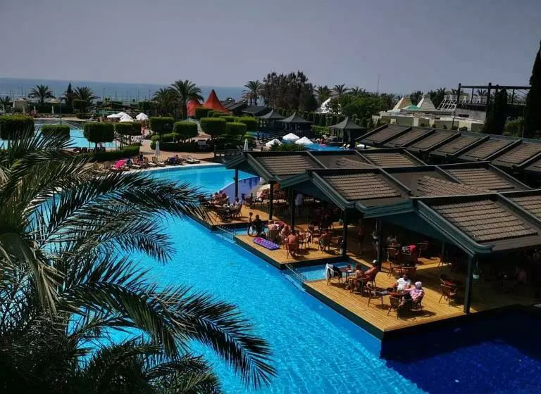 اتاق لوکس یک تخته, Limak Lara Deluxe Hotel & Resort Antalya