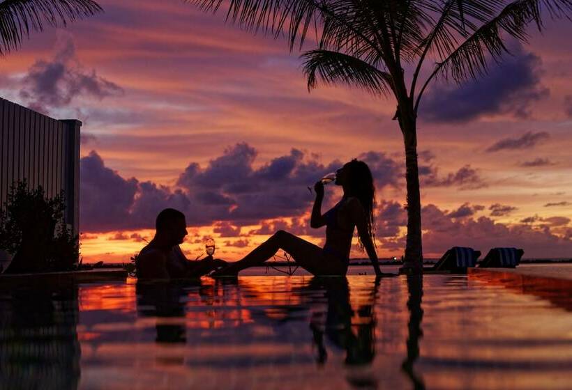 فيلا غرفة نوم واحدة مع مسبح, Villa Nautica at Paradise Island