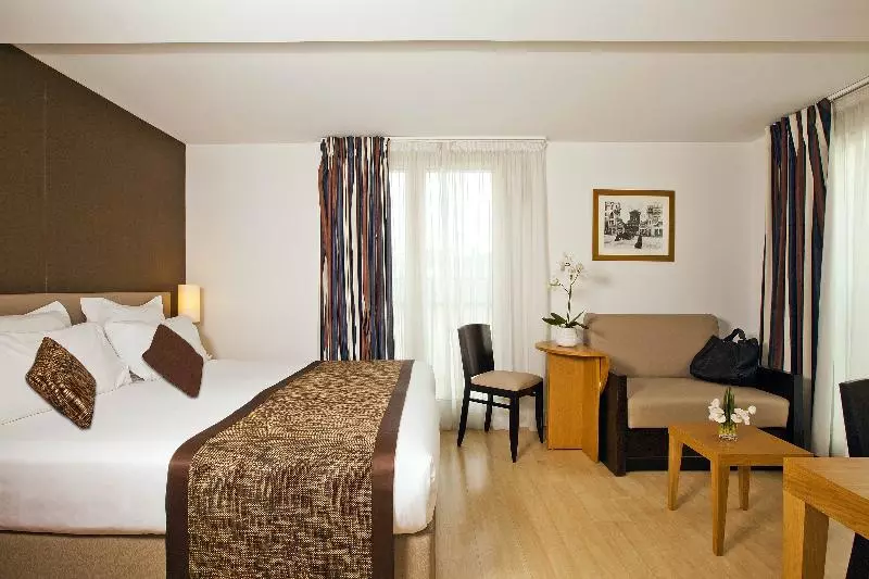 Studio Standard, Residhome Paris Opéra
