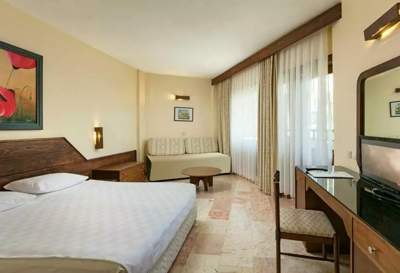 Club Room