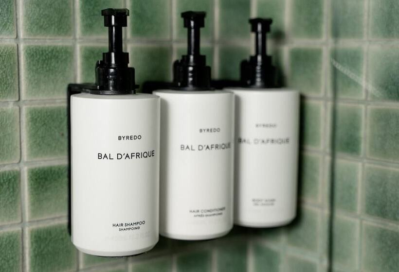 اتاق پریمیوم با چشم‌انداز باغ, Intercontinental Pattaya Resort, An Ihg