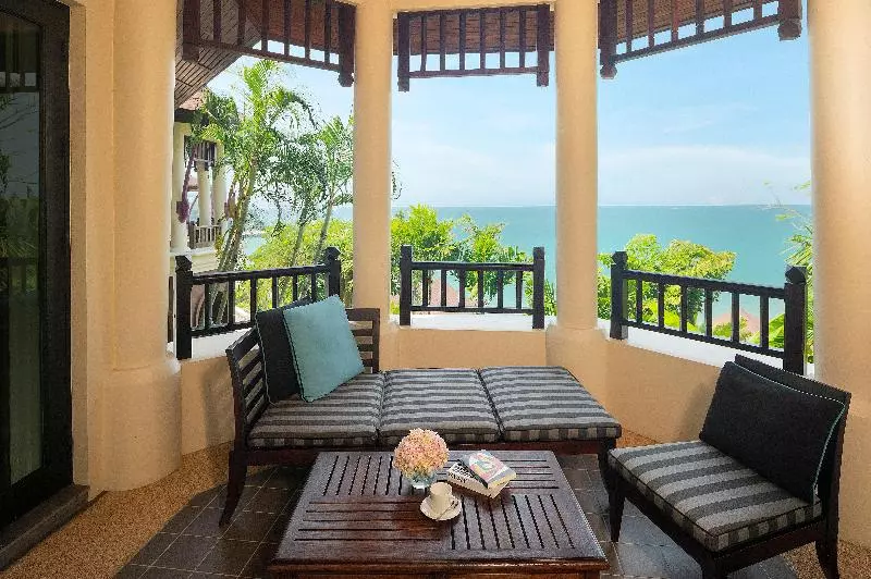 سوئیت جونیور کلوب با چشم‌انداز دریا, Intercontinental Pattaya Resort, An Ihg