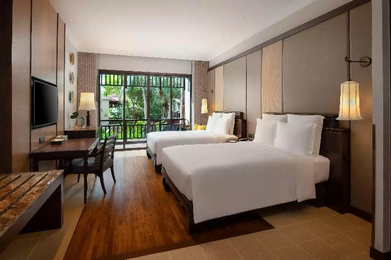 اتاق پریمیوم با چشم‌انداز باغ, Intercontinental Pattaya Resort, An Ihg
