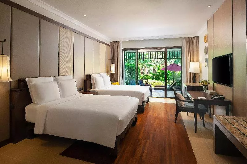 اتاق پریمیوم با چشم‌انداز باغ, Intercontinental Pattaya Resort, An Ihg