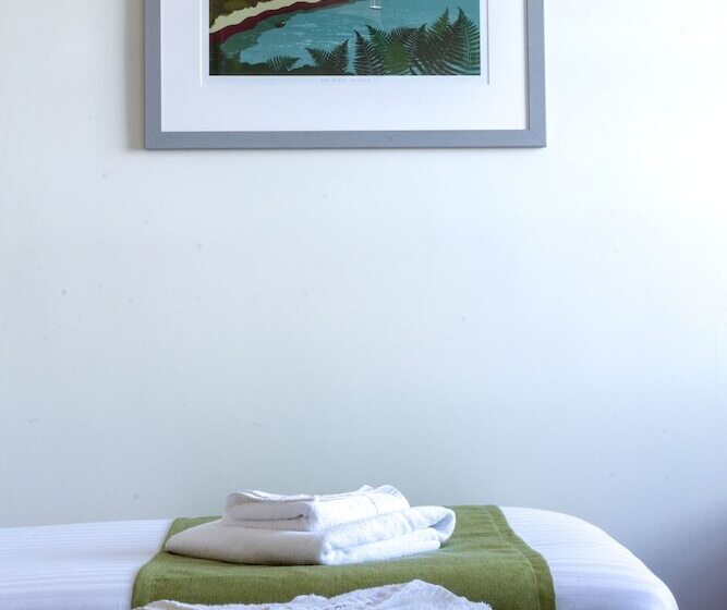 Номер Стандарт Вид на Море, Kings Arms Hotel A Bespoke