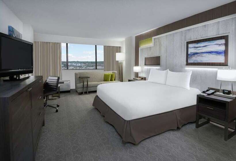 اتاق پرمیوم, Millennium Hilton Bangkok