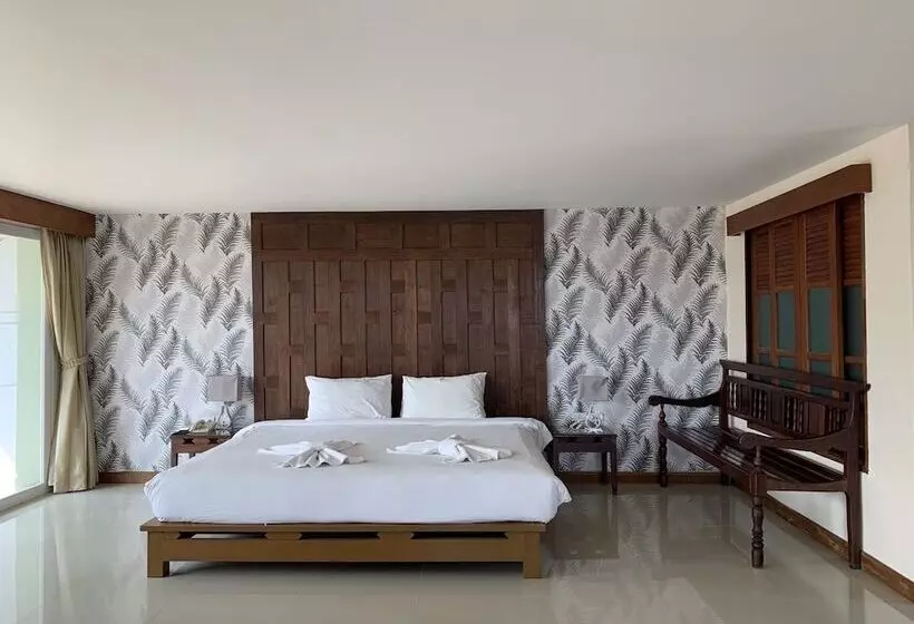 سوییت اجرایی, Pattawia Resort & Spa, Pranburi