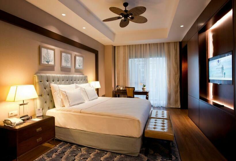 Suite Sea View, Kaya Palazzo Golf Resort