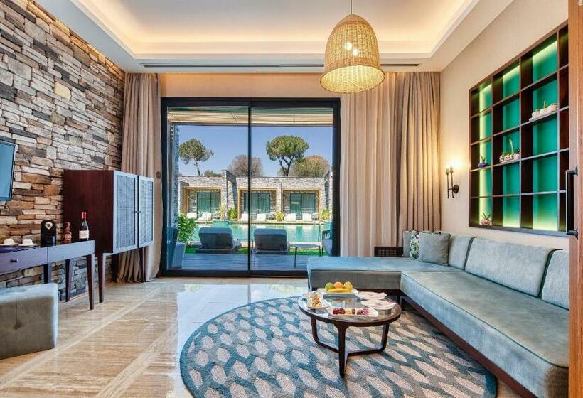 Deluxe Suite, Kaya Palazzo Golf Resort