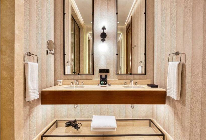 Deluxe Suite, Kaya Palazzo Golf Resort