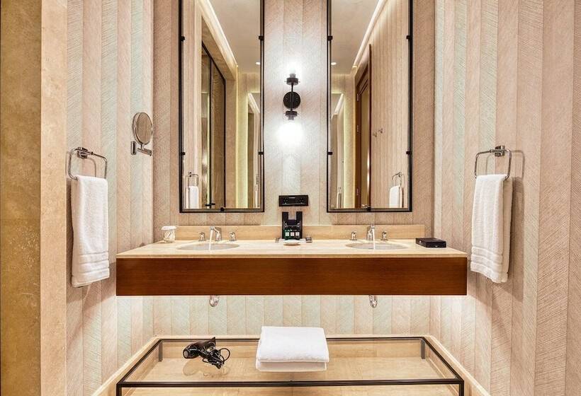 Deluxe Suite, Kaya Palazzo Golf Resort