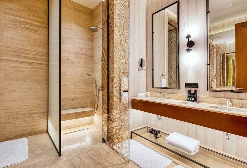 Deluxe Suite, Kaya Palazzo Golf Resort