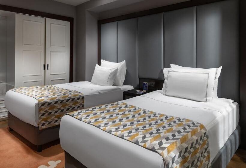 Duplex Suite, Kaya Palazzo Golf Resort