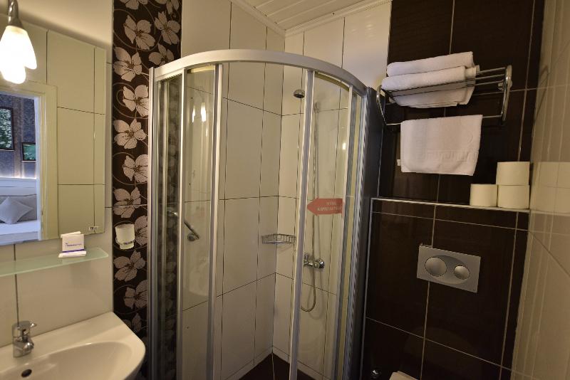 Номер Стандарт Вид на Море, Nicholas Park Hotel