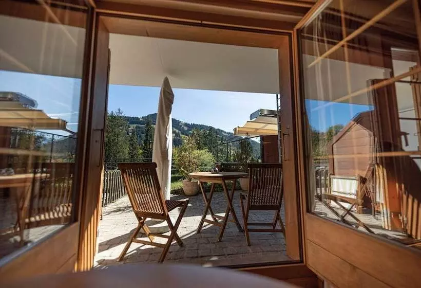 اتاق لوکس, Alpenrose Mit Gourmetrestaurant Azalee