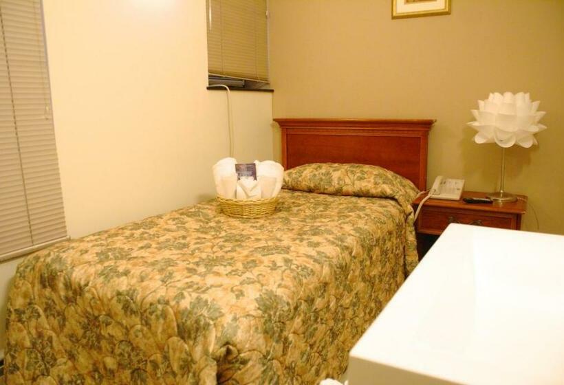 اتاق استاندارد یک تخته با سرویس بهداشتی مشترک, Americana Inn