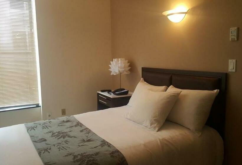 اتاق استاندارد با سرویس بهداشتی مشترک, Americana Inn