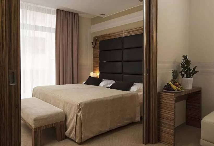 اتاق کلاس بیزنس, Art Hotel William