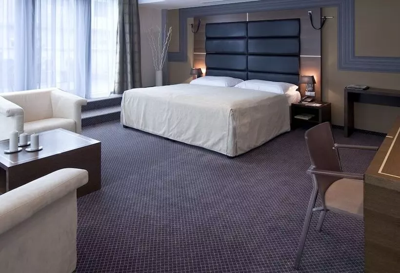 اتاق کلاس بیزنس, Art Hotel William