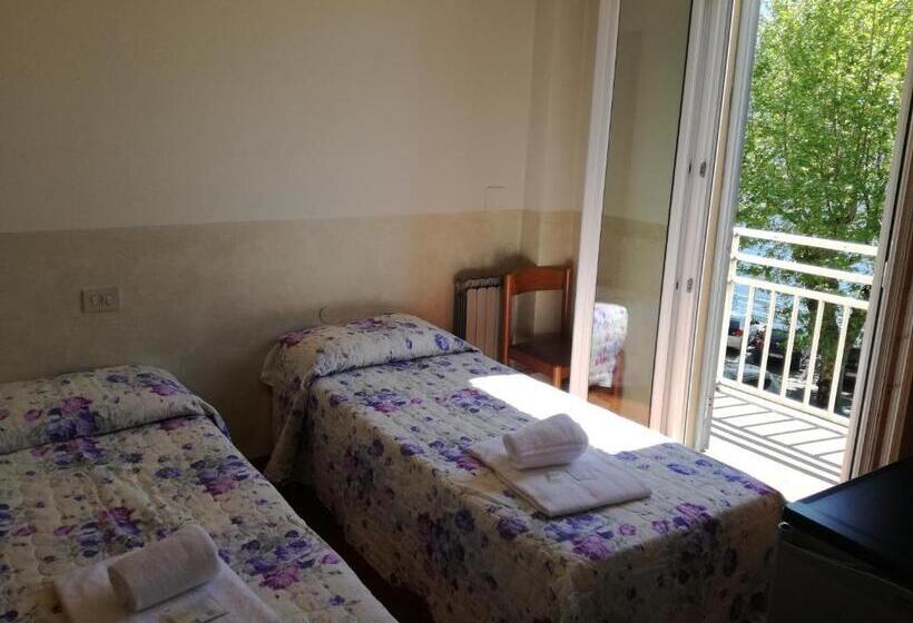 Номер Стандарт Вид на Озеро, Belvedere