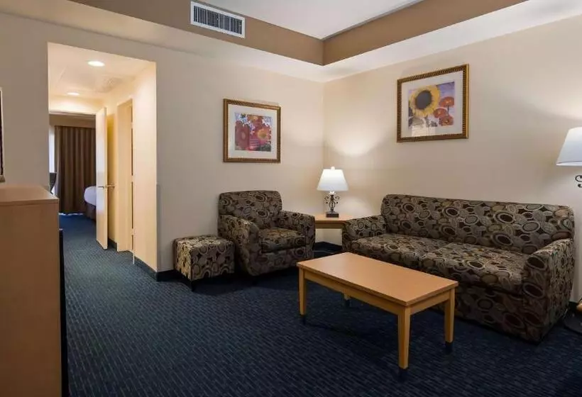 سوئیت برای معلولان, Best Western Plus Palm Desert Resort