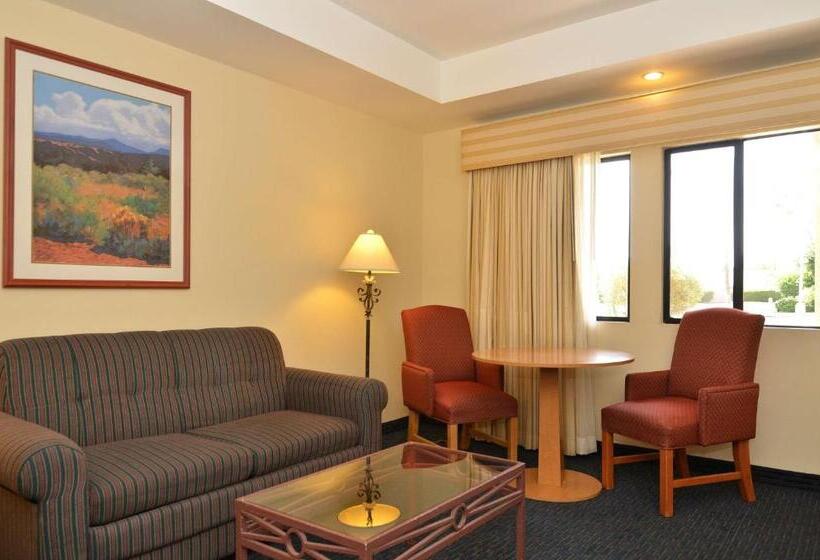 身障者適用スイートルーム, Best Western Plus Palm Desert Resort