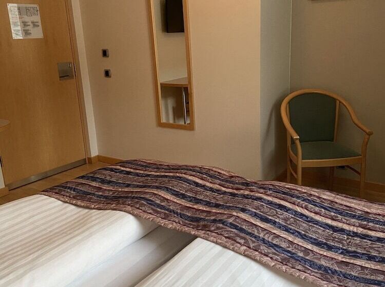 اتاق استاندارد, Dalahótel