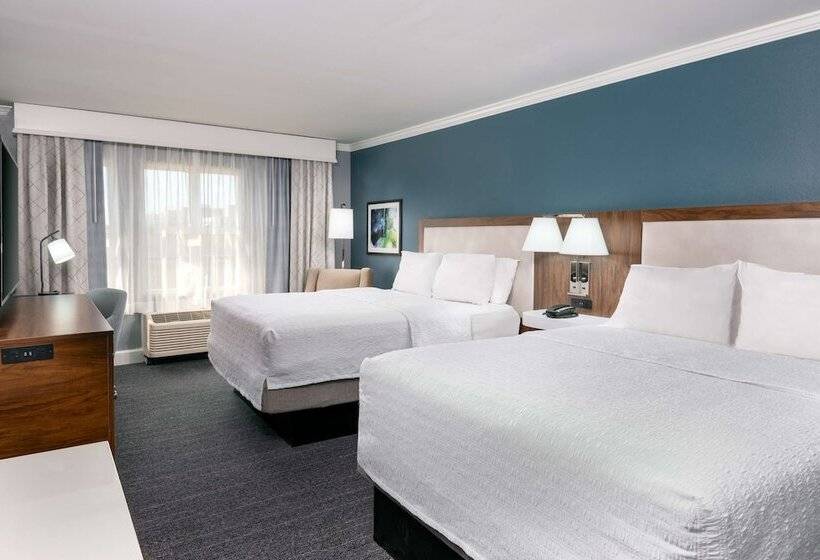 חדר סטנדרט שתי מיטות זוגיות, Hampton Inn Savannah Historic District