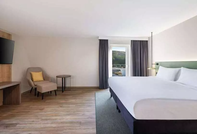 استودیو استاندارد با تخت کینگ, Hilton Whistler Resort & Spa